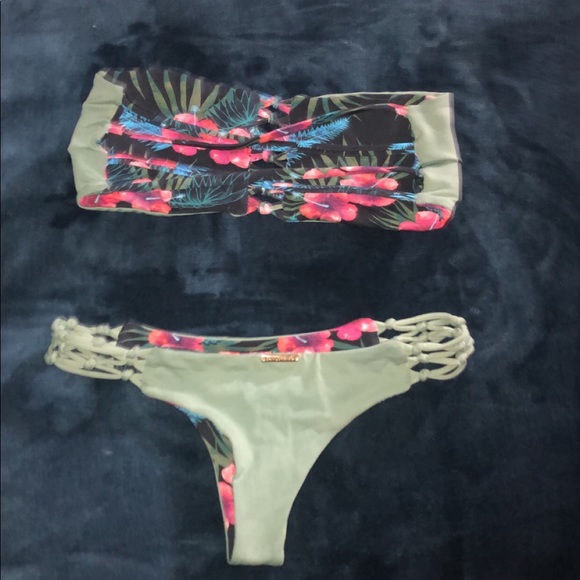 San Lorenzo bathing suit set! - Picture 4 of 4